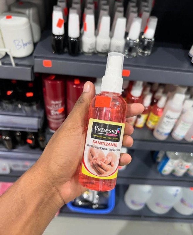 Vanessa Premium Sanitizante Fragrancia Femenina 4oz